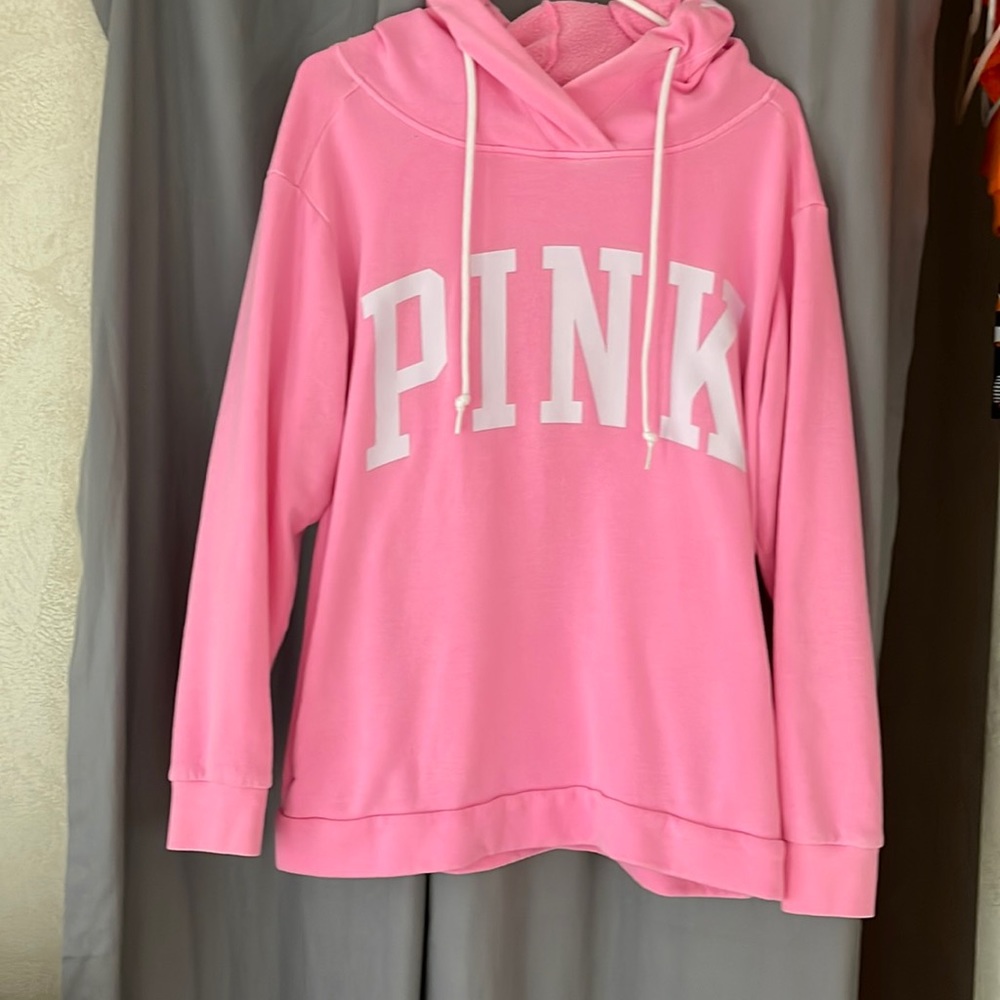 VS Pink Pullover Hoodie